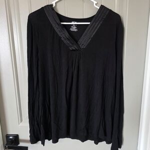 Apt. 9 Womans 2XL Solid Black Long Sleeve Shirt Lightweight